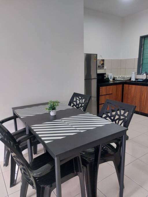 كوالالمبور Bohemian Home 3 Bedroom -10 Mins To Mid Valley المظهر الخارجي الصورة